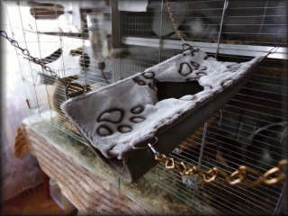 TUNEL OSMÁK šedý + velké tlapky