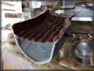 HAMAKOTUNEL šedý + hnědý stripe